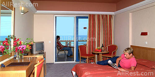 Pearl Beach Hotel 6